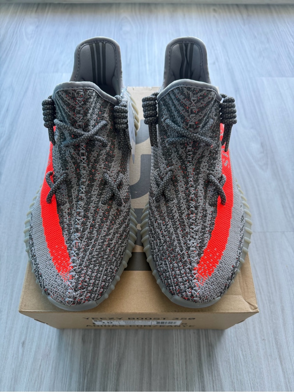 Brand NEW Adidas Yeezy Boost 350 V2
Beluga Reflective Size 10